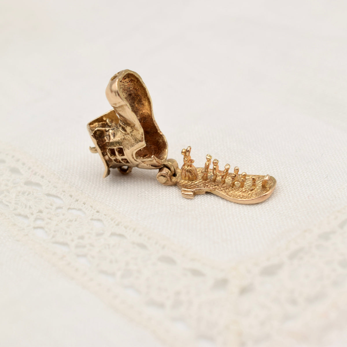 9K Gold Old Woman Who Lived in a Shoe Nursery Rhyme Charm - UK 1962