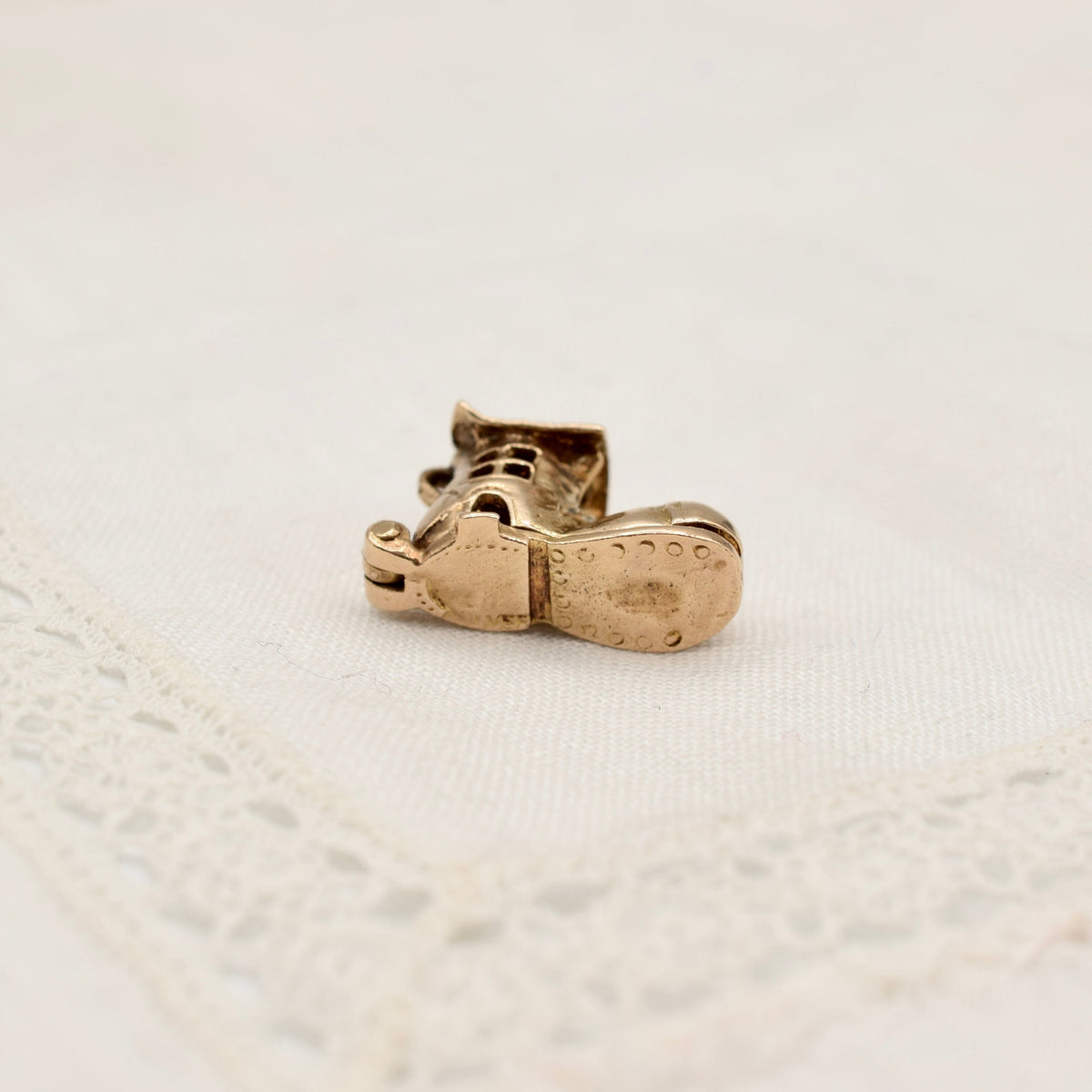 9K Gold Old Woman Who Lived in a Shoe Nursery Rhyme Charm - UK 1962