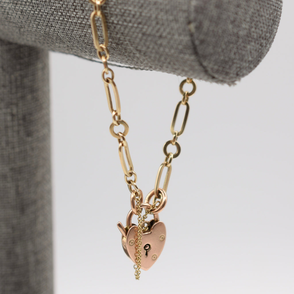 9K Gold Charm Bracelet with Heart Padlock Clasp - UK Hallmarked 1951  - 7.75 inches