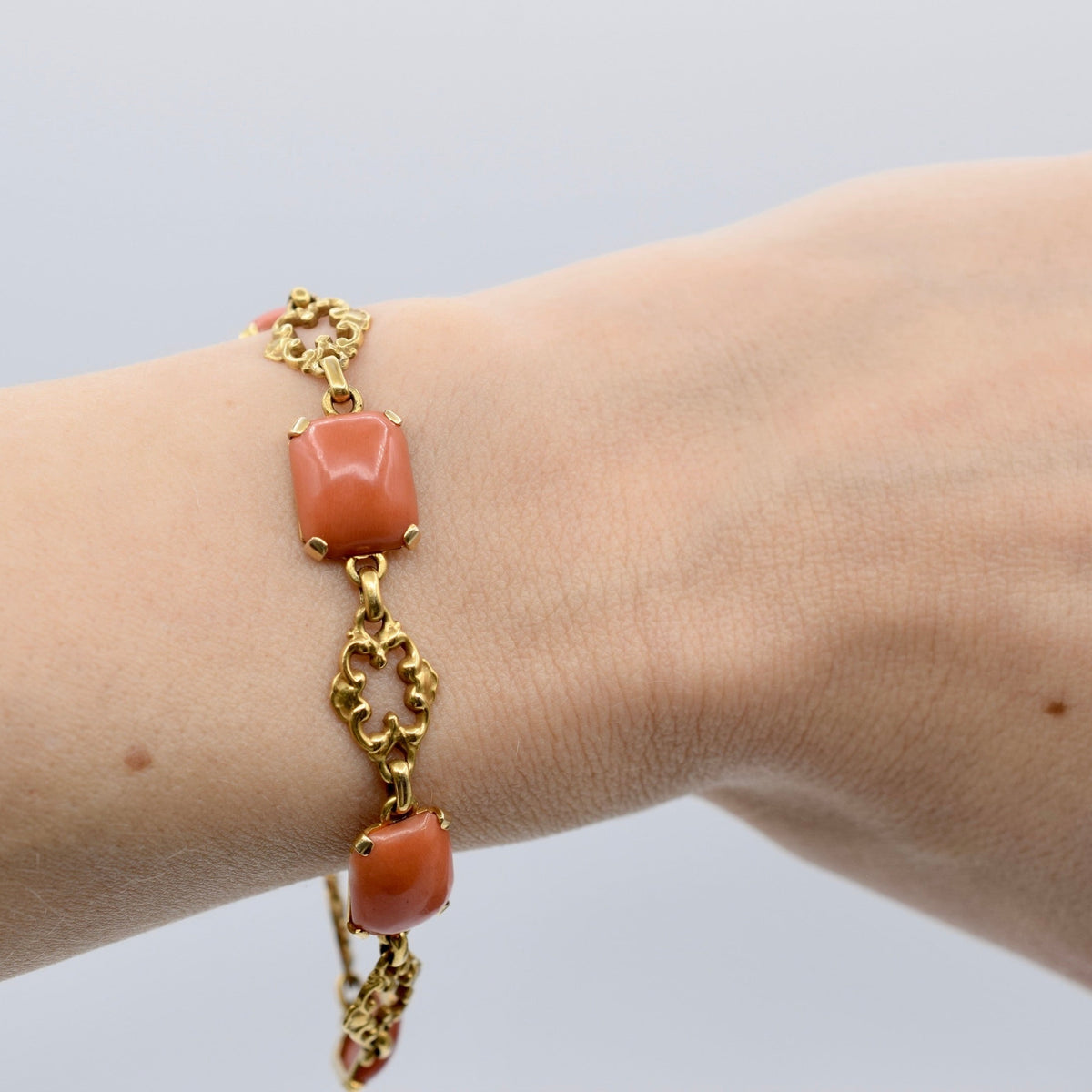 Mid Century 14k Yellow Gold Coral Bracelet from Maison Birks
