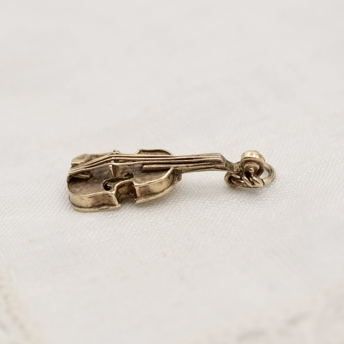 9K Solid Gold Violin Fiddle Charm - Hallmarked UK 1969
