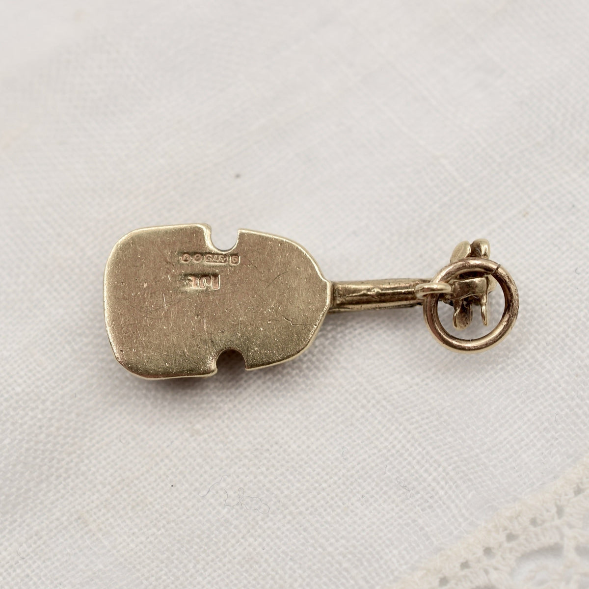 9K Solid Gold Violin Fiddle Charm - Hallmarked UK 1969