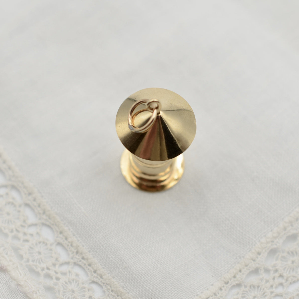 9ct Yellow Gold Lantern Charm - UK Hallmarked 1970
