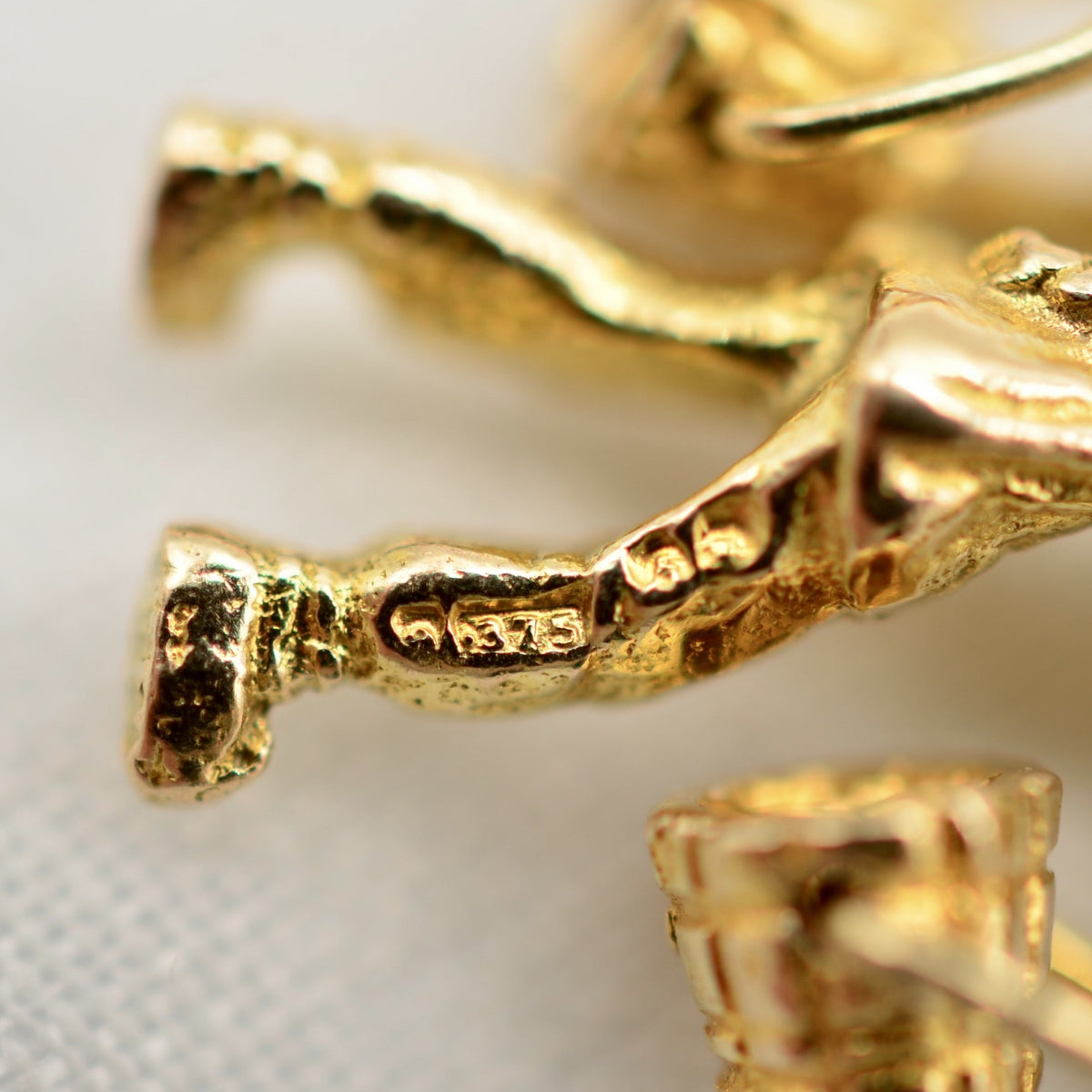 9K Gold Water Carrier Charm with Swinging Buckets - UK Hallmarked 1963
