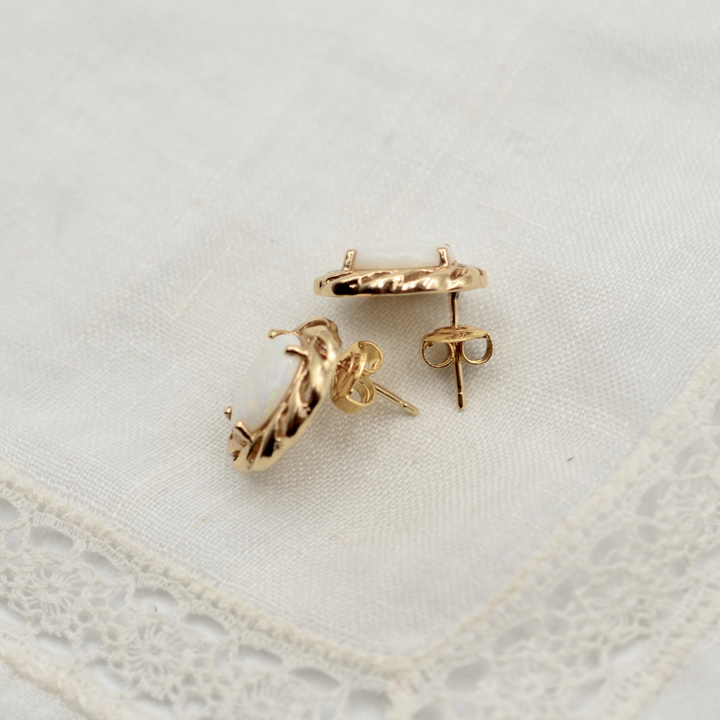 14k Yellow Gold Opal Woven Bevel Stud Earrings
