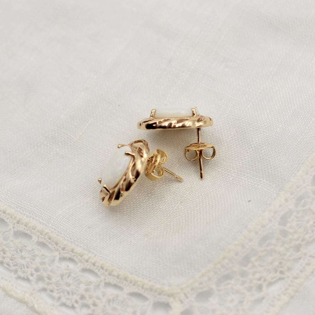 14k Yellow Gold Opal Woven Bevel Stud Earrings