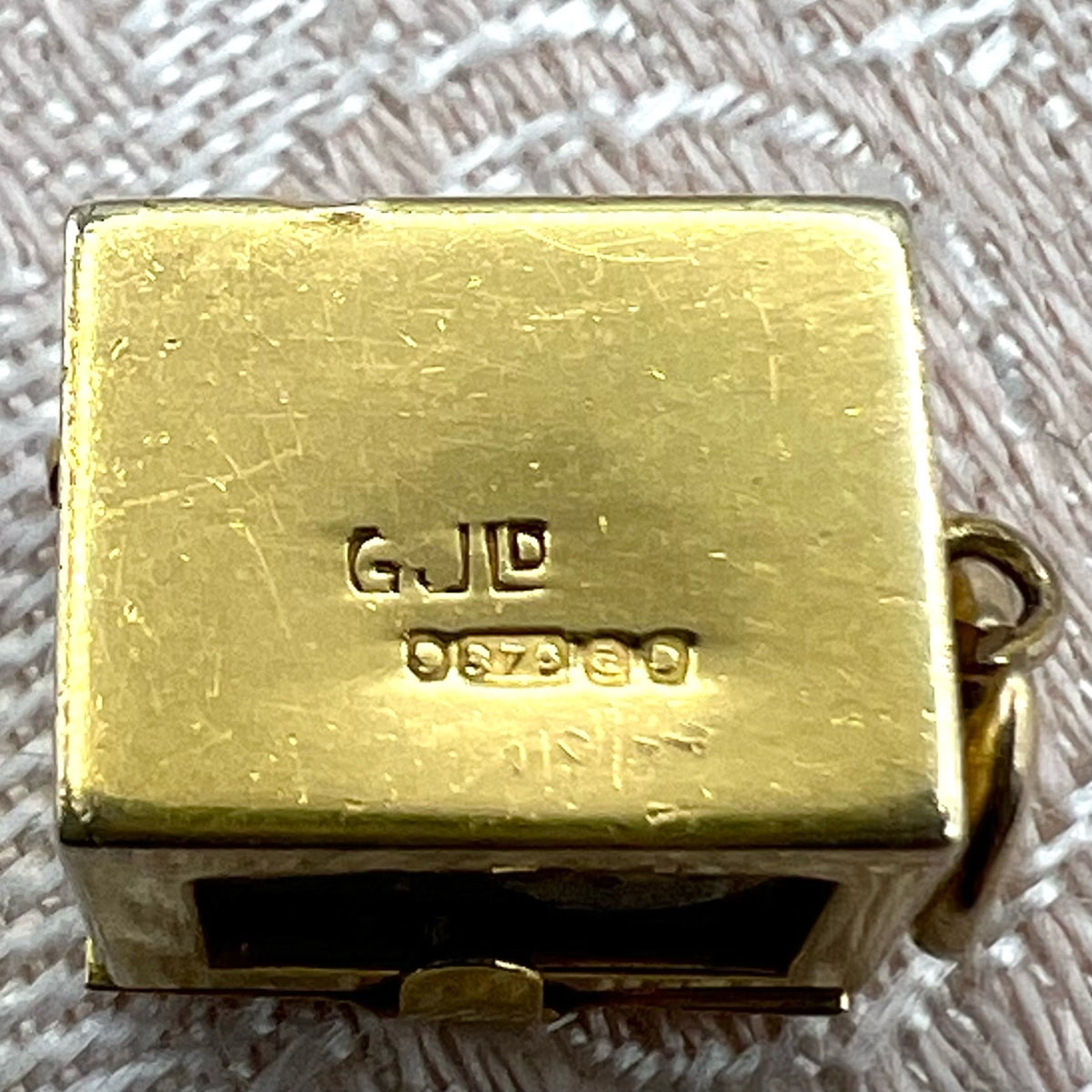 9K Gold Miniature Deck Playing Cards in Gold Box Charm - UK 1956