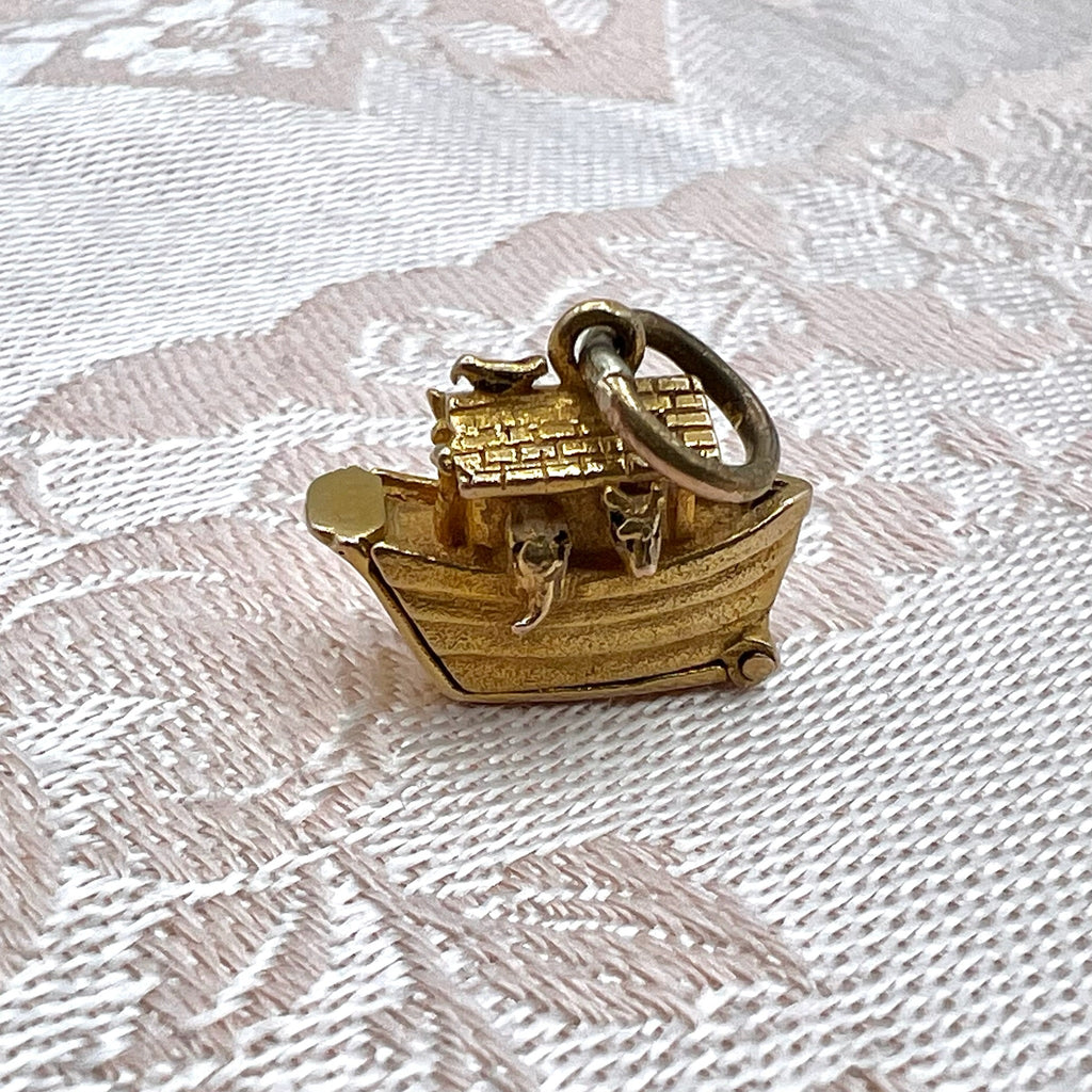9K Solid Gold Noah's Ark Opening Charm or Pendant - Hallmarked 1955 London