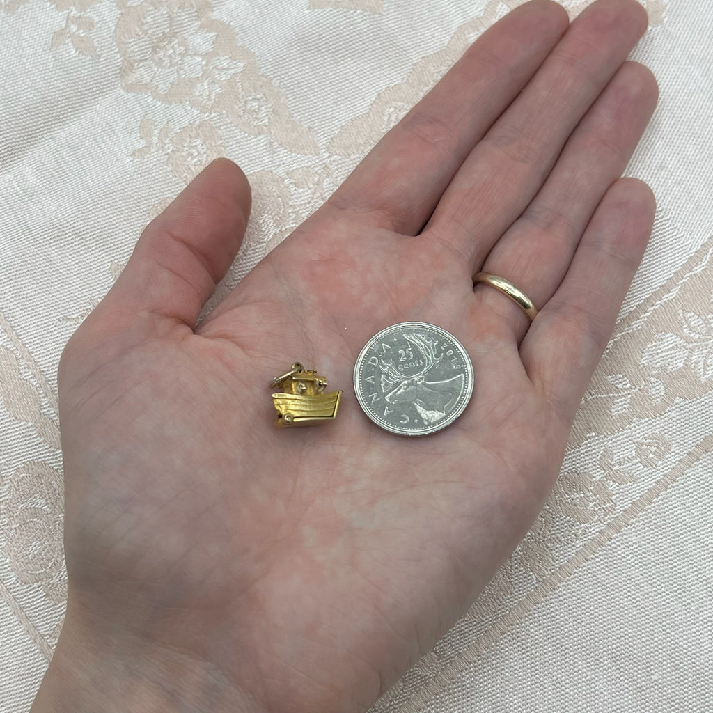 9K Solid Gold Noah's Ark Opening Charm or Pendant - Hallmarked 1955 London