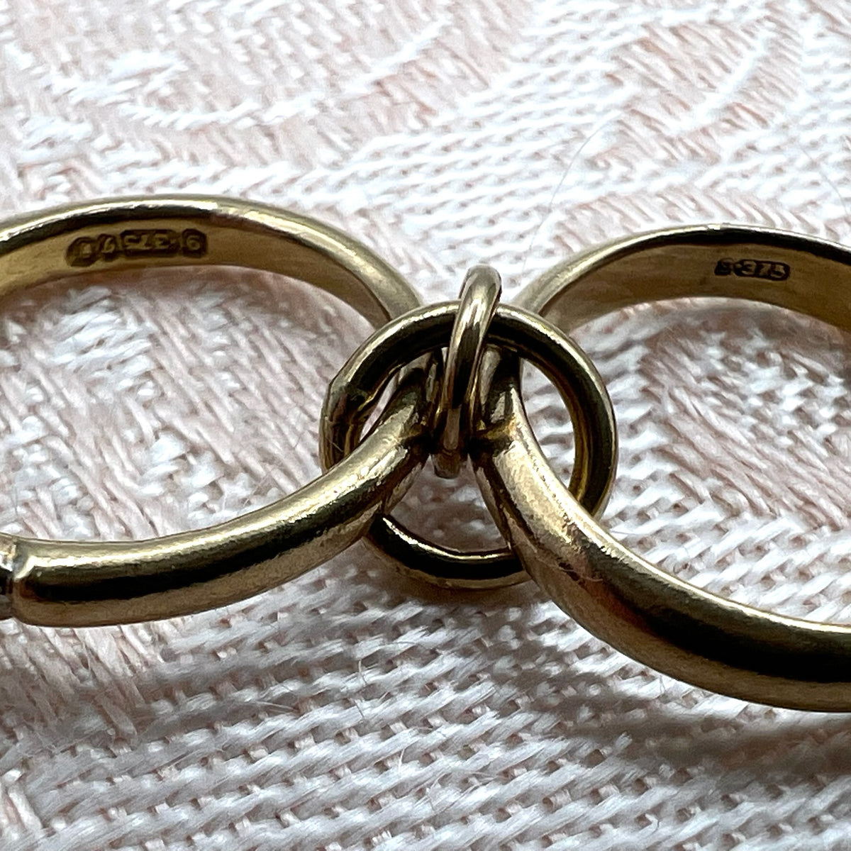 9K Gold Wedding Ring Charm Set - 1962 London Hallmark Fred Manshaw