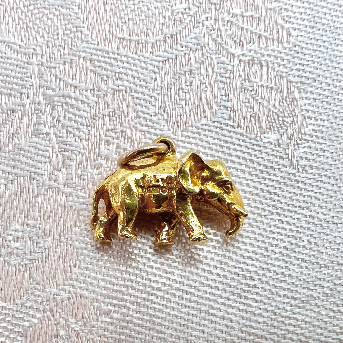 9K Solid Gold Elephant Charm for Bracelet or Pendant Necklace - Hallmarked UK 1959
