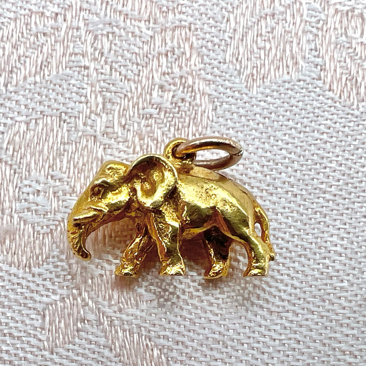 9K Solid Gold Elephant Charm for Bracelet or Pendant Necklace - Hallmarked UK 1959