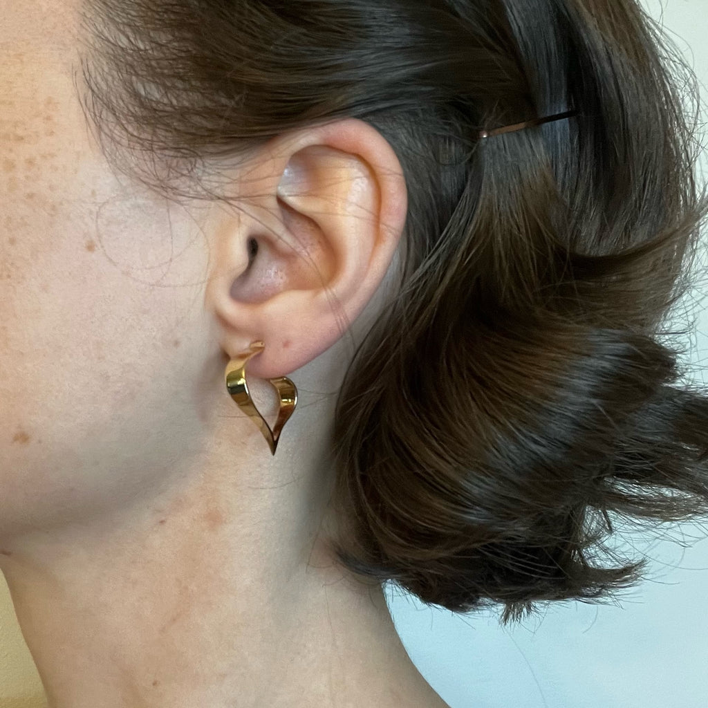 14k Solid Gold Abstract Heart Stud Hoop Earrings