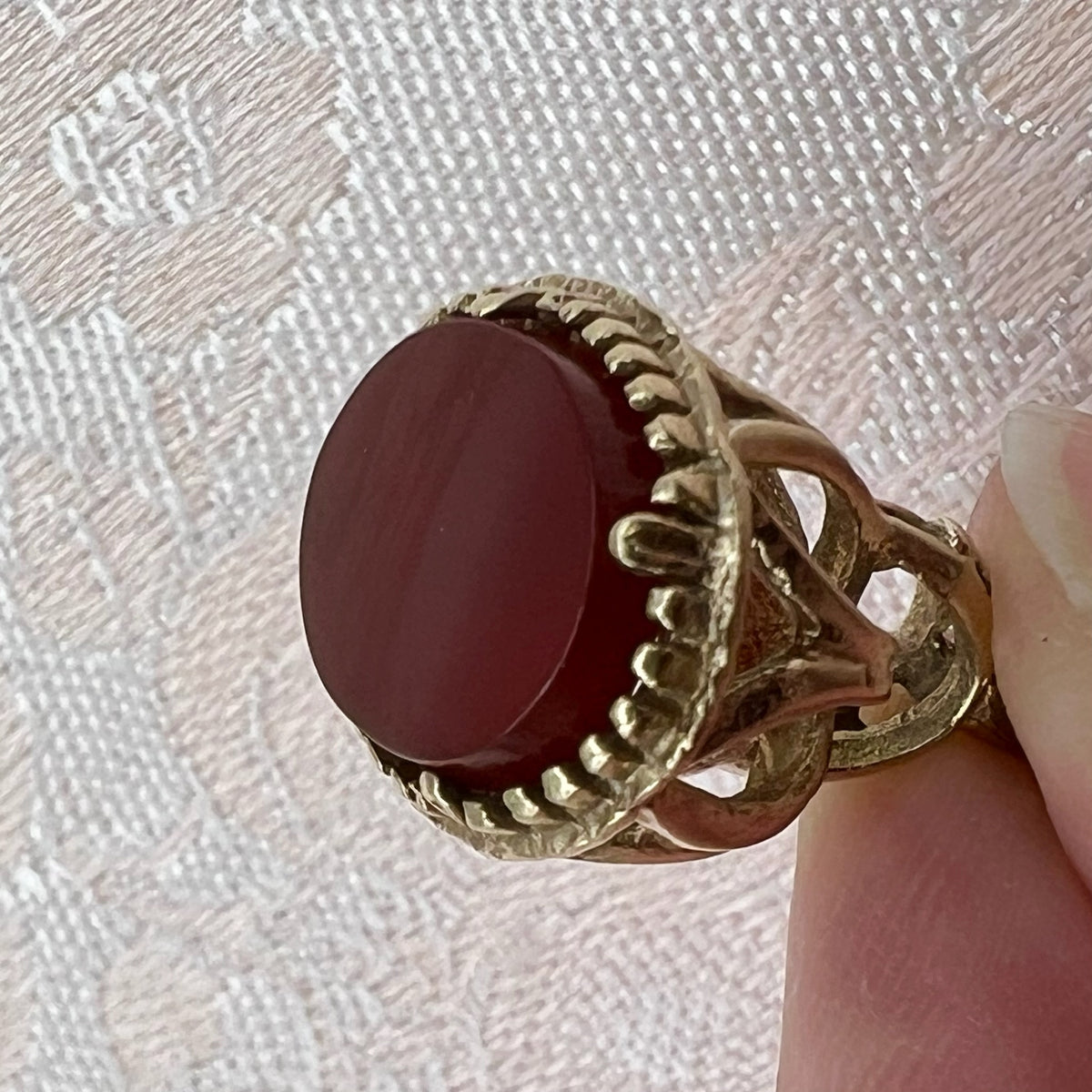 9K Solid Gold Carnelian Seal Fob Charm - 1977 London Hallmarks