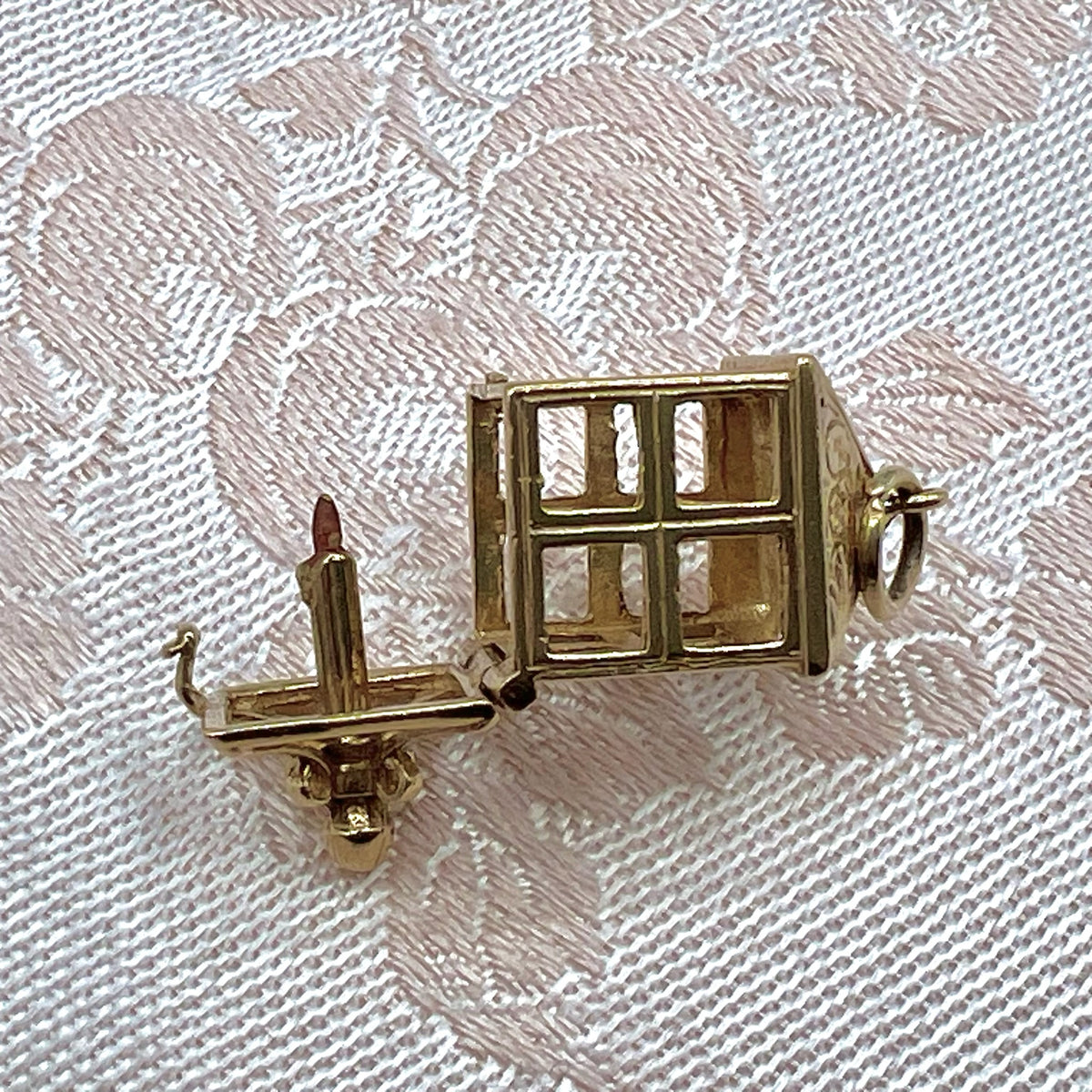 9K Solid Gold Opening Lantern Charm for Bracelet or Pendant Necklace - UK 1965