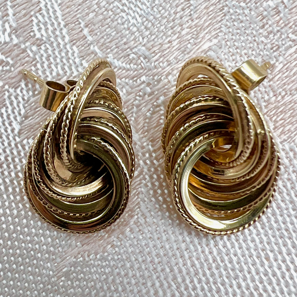 9K Solid Gold Large Knot Stud Earrings - UK 1991