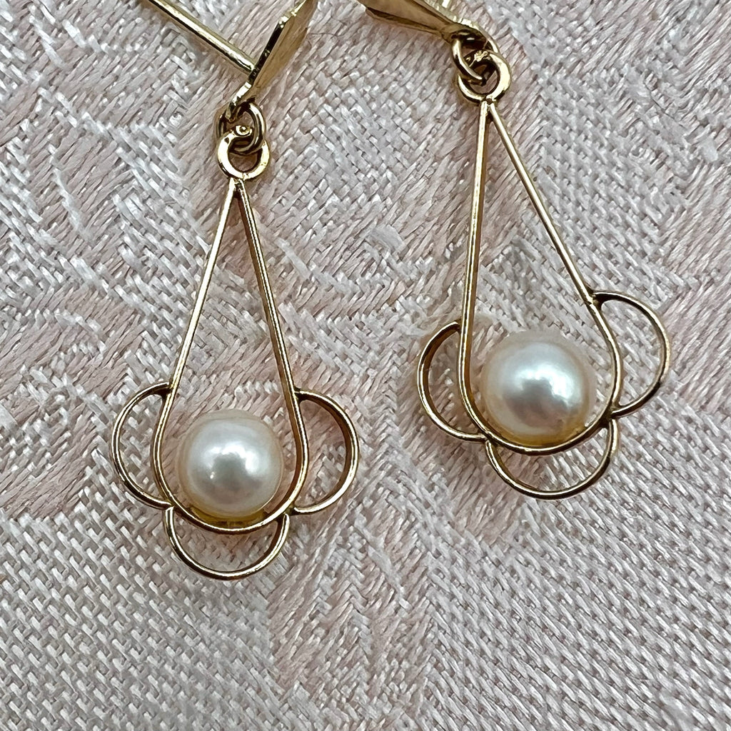 Vintage 10K Solid Gold Genuine Cultured Pearl Drop Earrings
