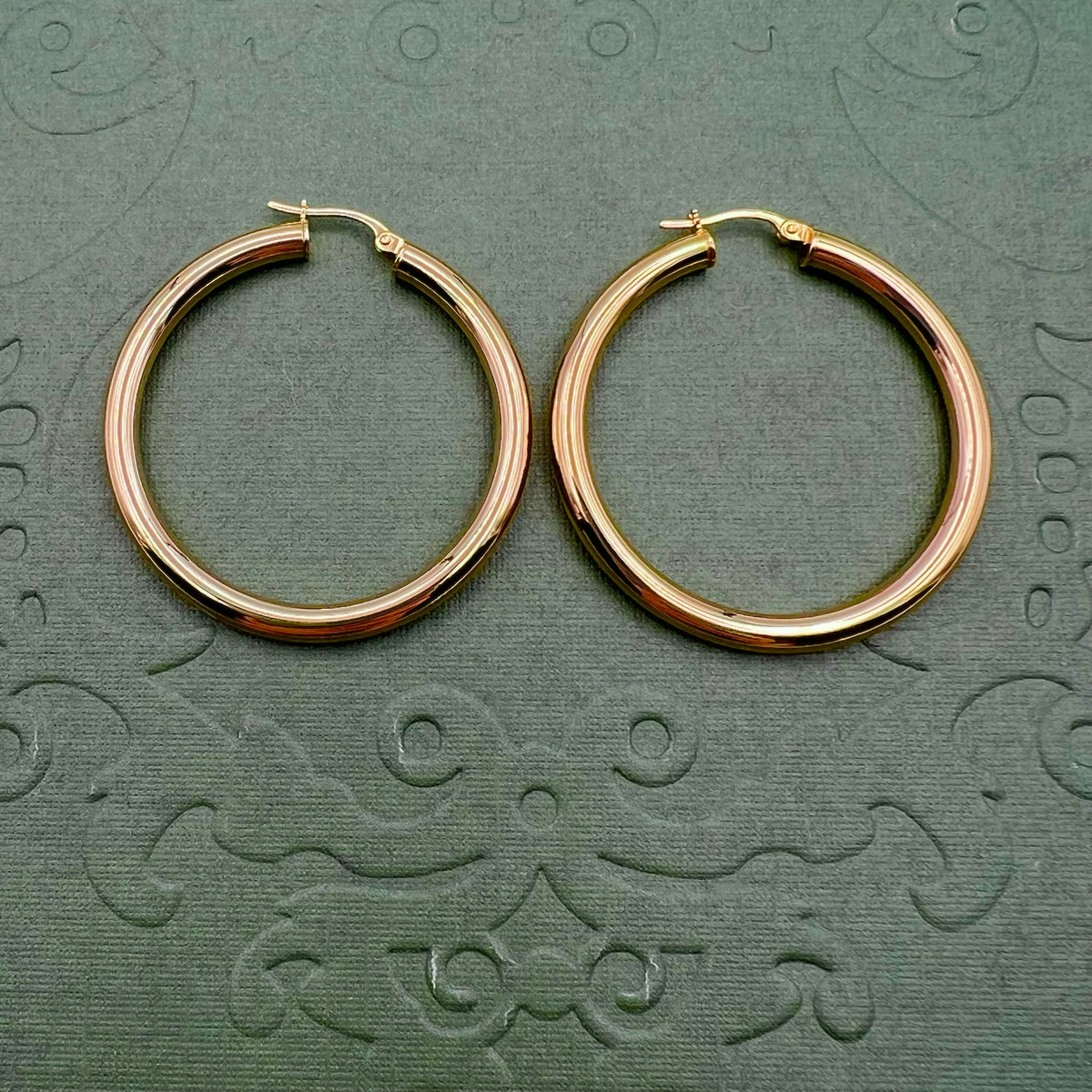 10K Gold Large Hoop Earrings - 1.5 Inch