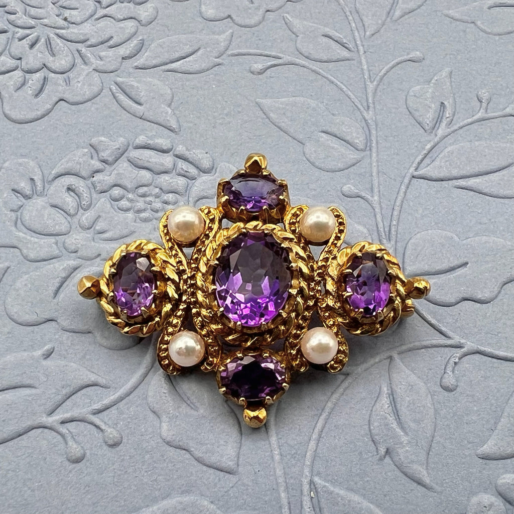 9K Solid Gold Amethyst and Pearl Brooch - Hallmarked UK 1991
