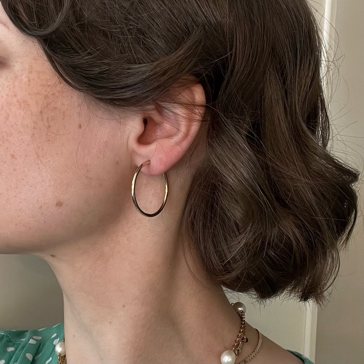 9 Karat Rose Gold Hinged Hoops - One Inch Hoop Earrings