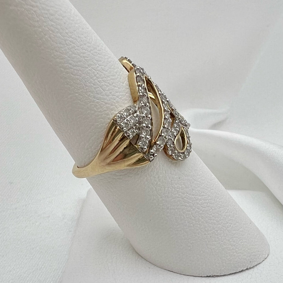 9K Open Work Diamond Ring SIze 7.5 - Natural Diamonds 0.75cttw