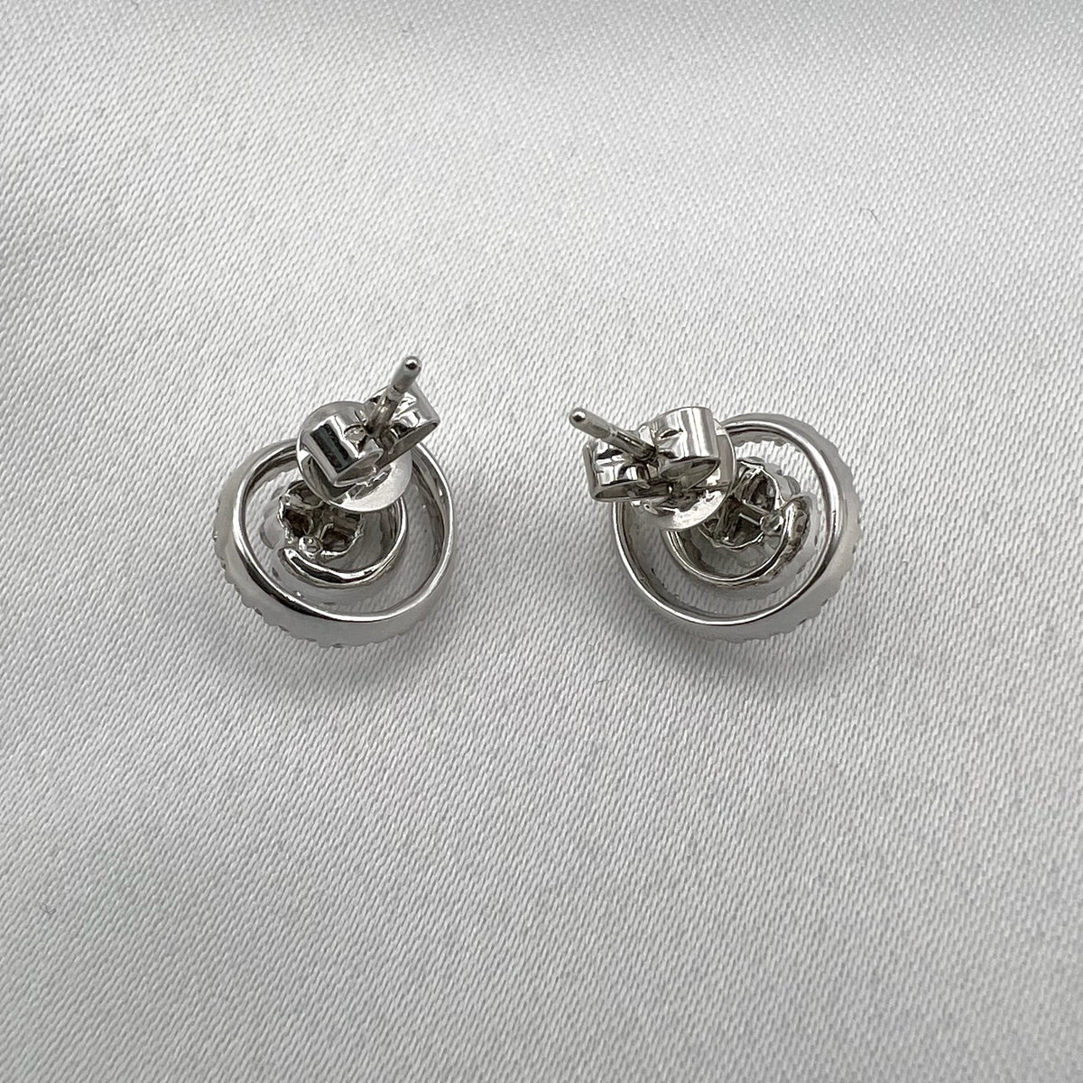 18K White Gold 0.5 cttw Diamond Open Flower Swirl Stud Earrings - Natural Diamonds, 3.6 grams