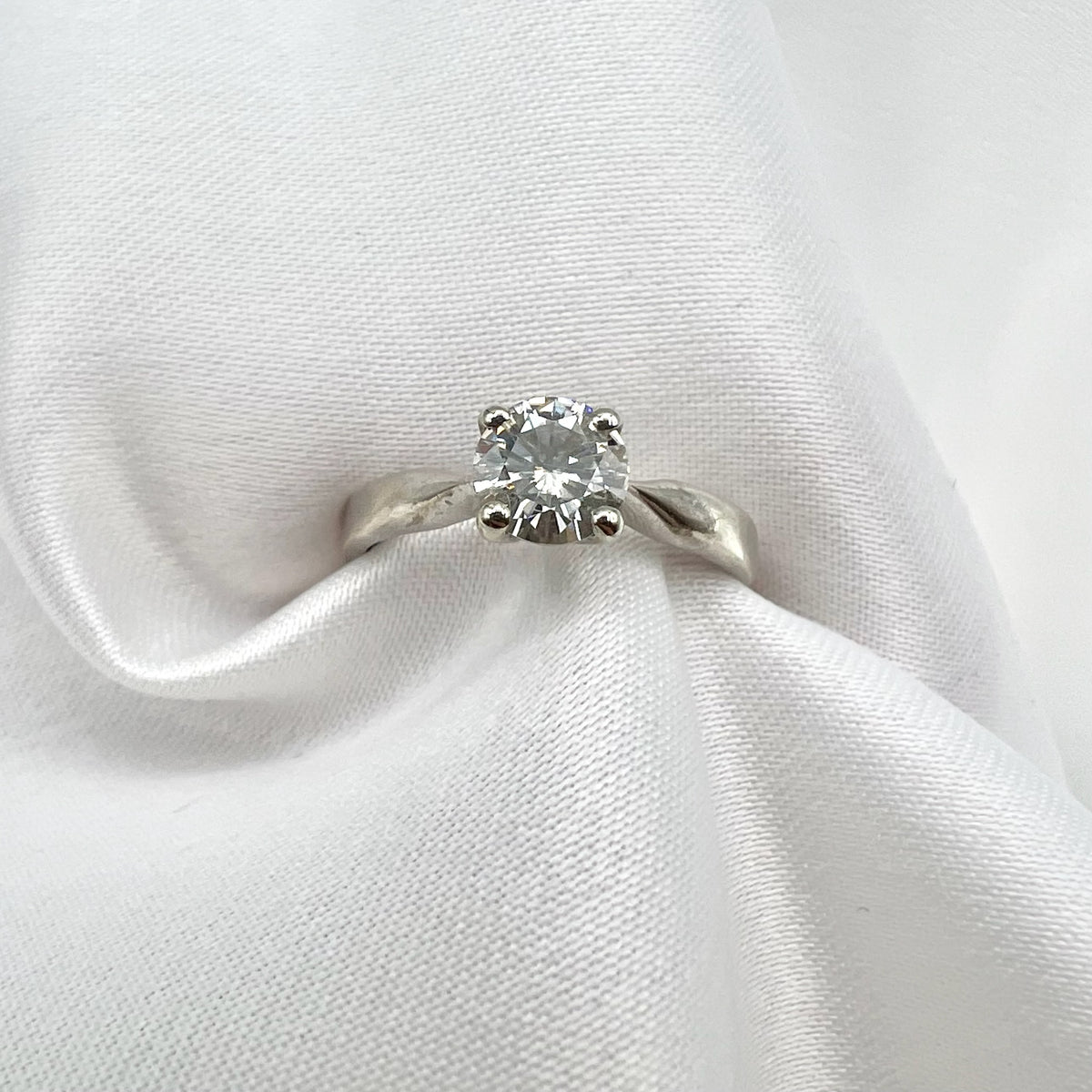 9K White Gold Moissanite Solitaire Ring - UK Hallmarked, 0.8 cttw