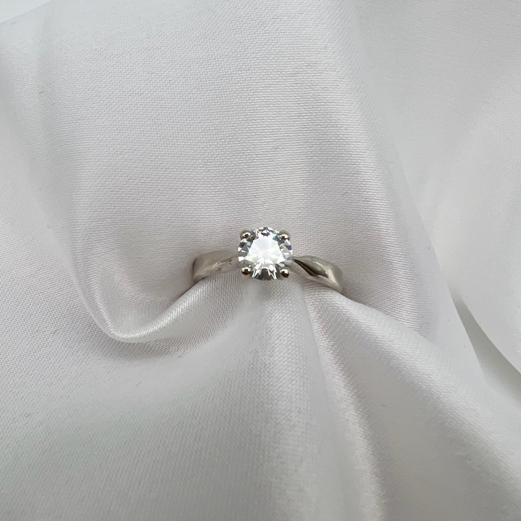 9K White Gold Moissanite Solitaire Ring - UK Hallmarked, 0.8 cttw