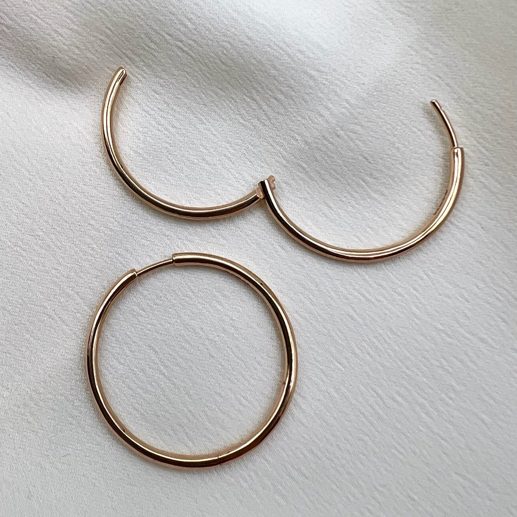 9 Karat Rose Gold Hinged Hoops - One Inch Hoop Earrings