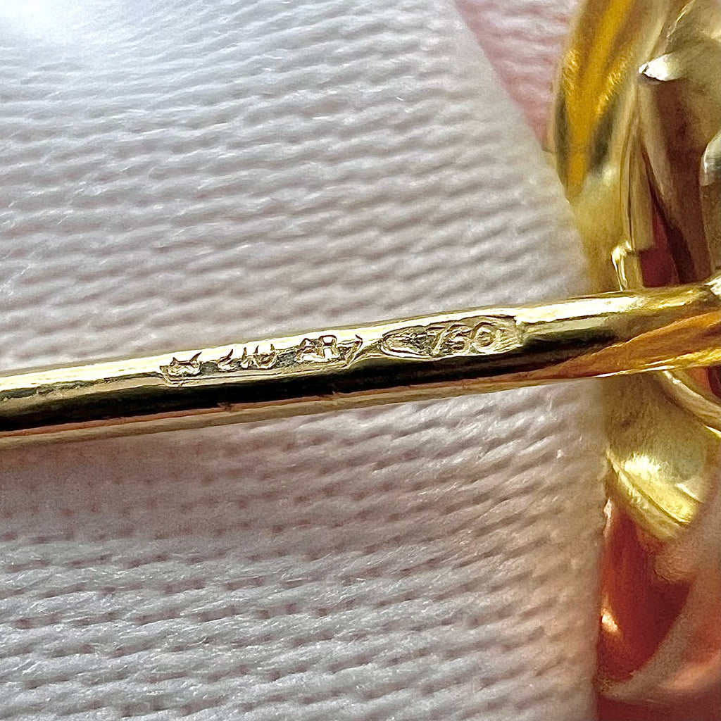 18K Three Tine Knot Stud Earrings - 750 Italy Gold Marks