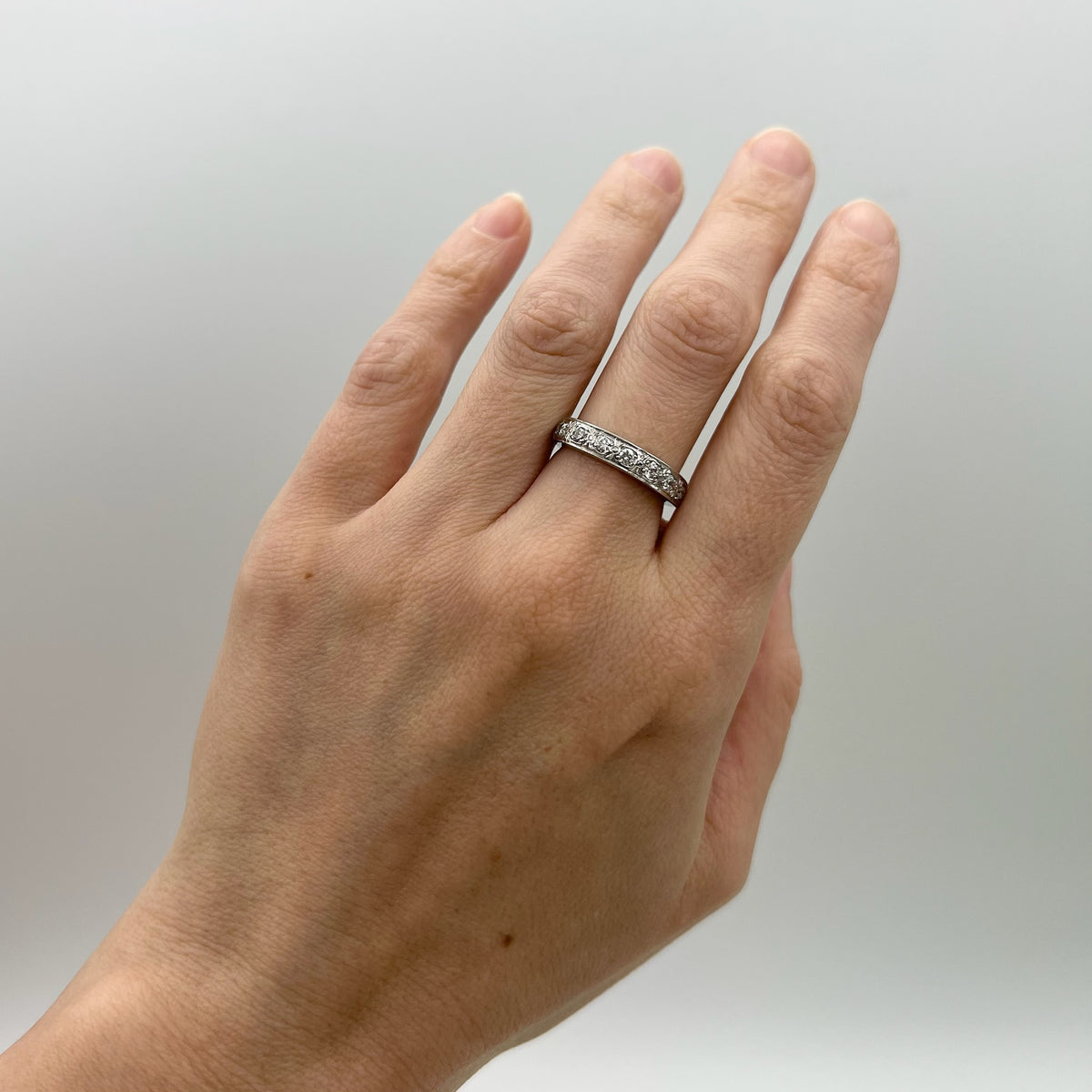 18K White Gold Diamond Band - 0.35 cttw Natural Diamond Size 6.5