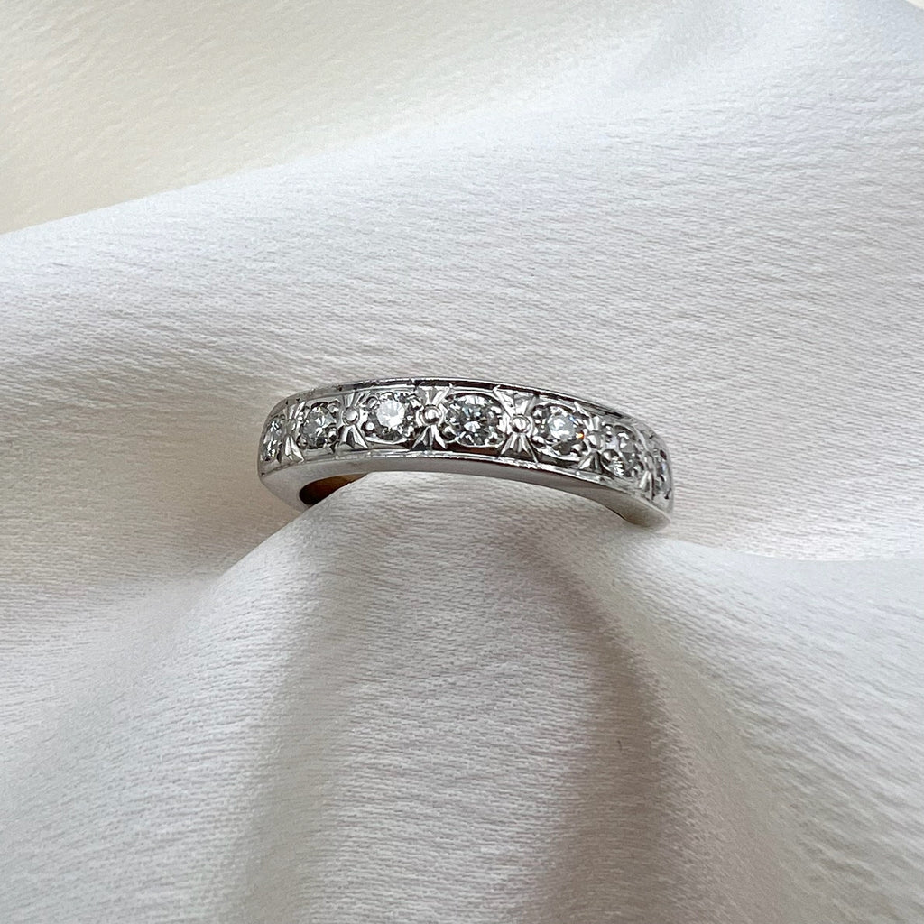 18K White Gold Diamond Band - 0.35 cttw Natural Diamond Size 6.5