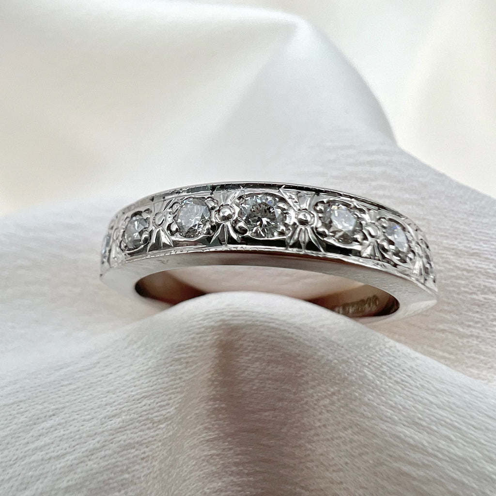 18K White Gold Diamond Band - 0.35 cttw Natural Diamond Size 6.5