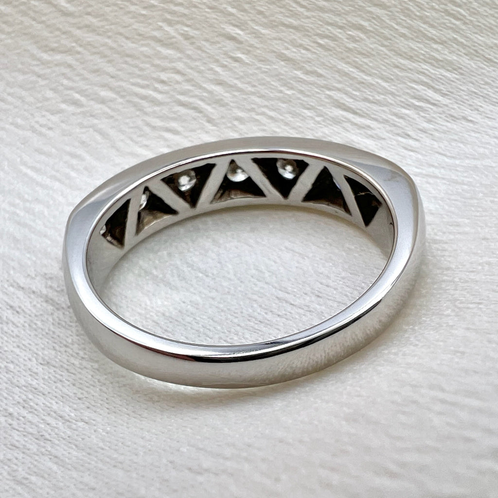 18K White Gold Diamond Band - 0.35 cttw Natural Diamond Size 6.5