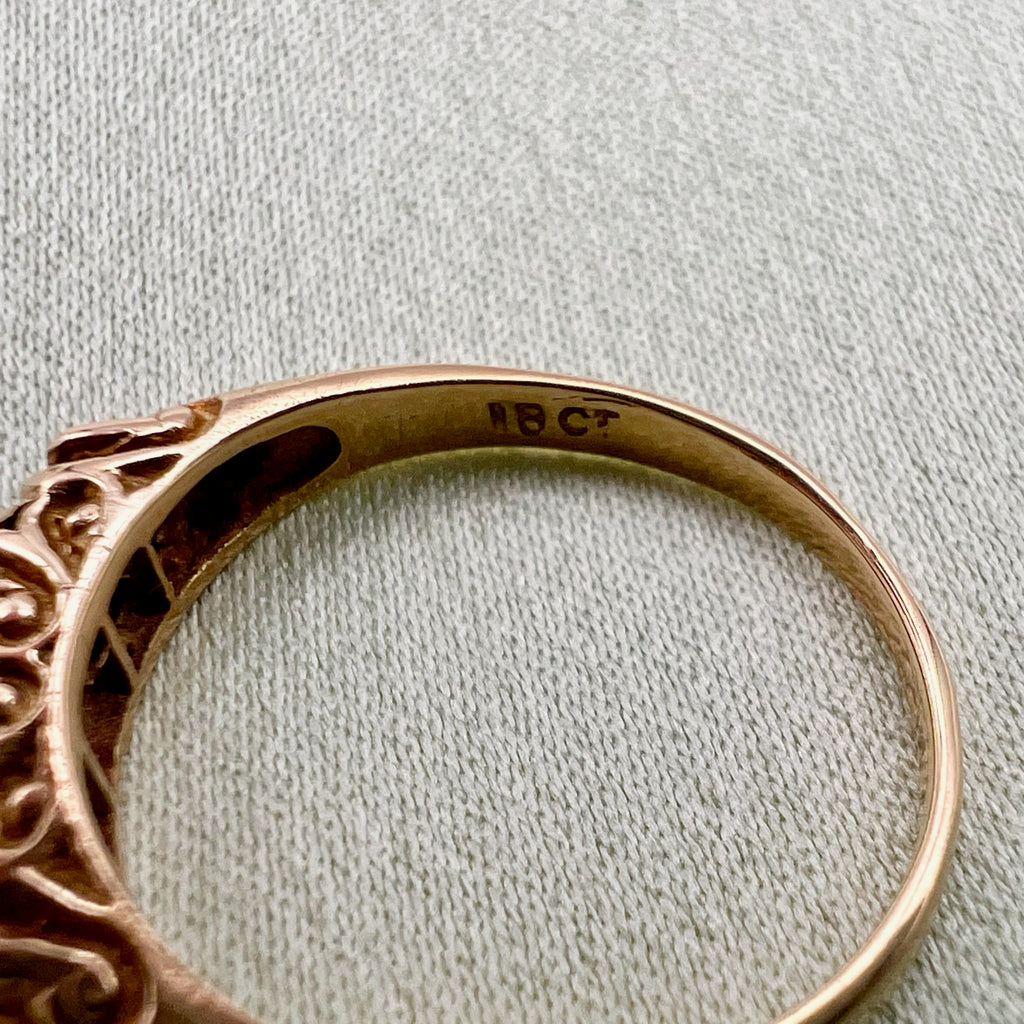 18K Diamond 5 Stone Ring - Scrollwork Graduated Setting