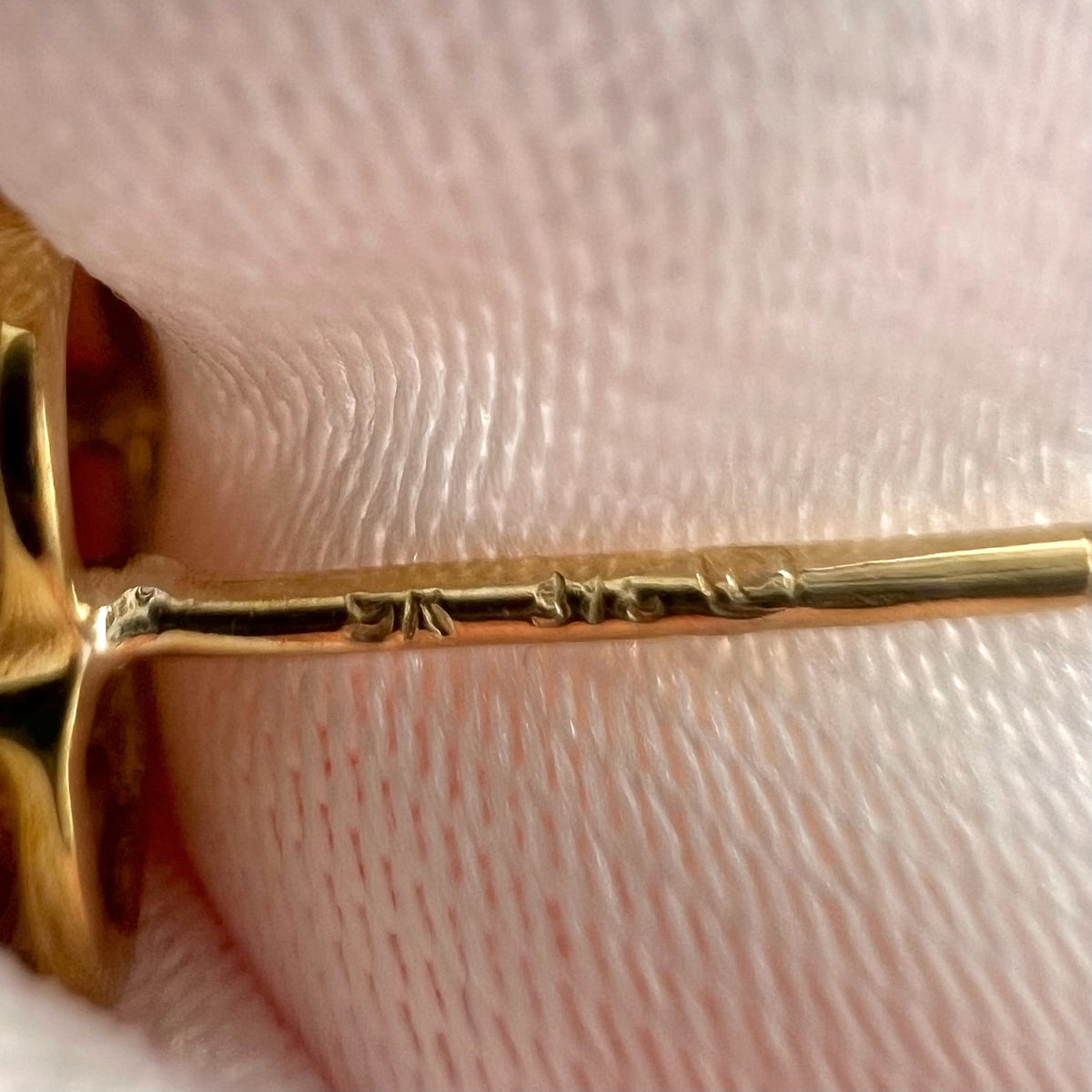 9K Gold and Diamond Heart Stud Earrings - UK Hallmarked