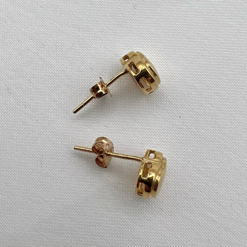 9K Gold and Diamond Heart Stud Earrings - UK Hallmarked